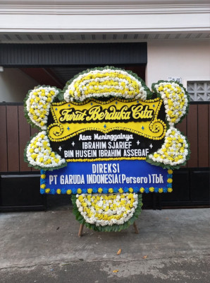 Papan Bunga Duka di MAJENE